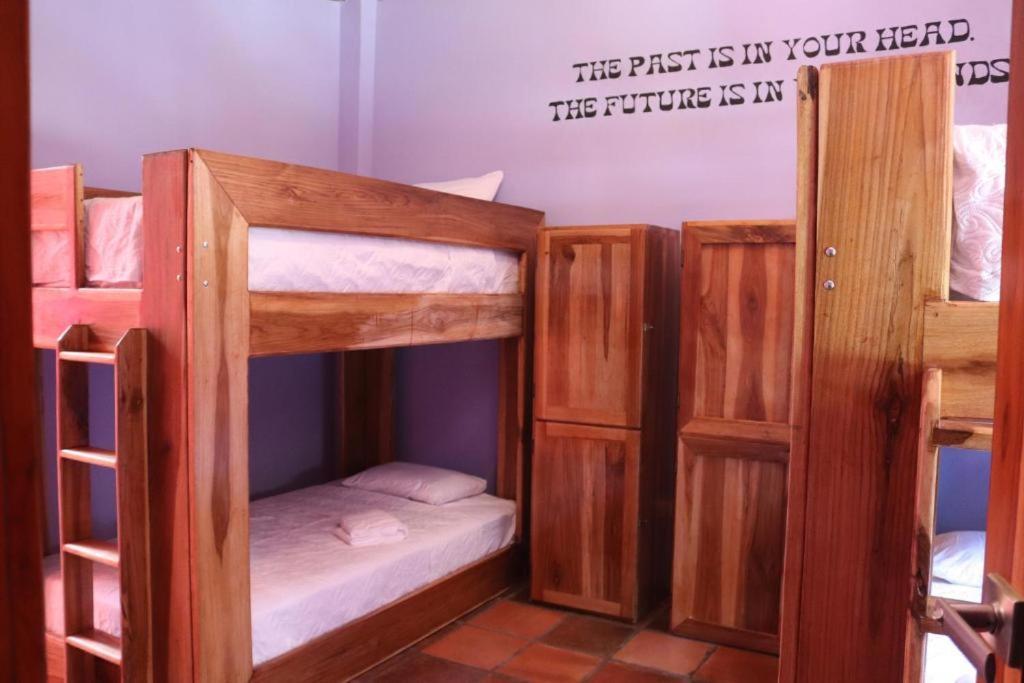 Planet B Hostel - Adults Only Manuel Antonio Extérieur photo